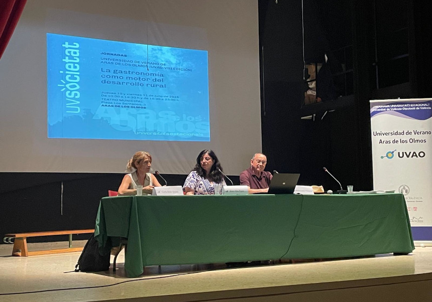 Acto inaugural Universitat Estiu Aras de los Olmos.